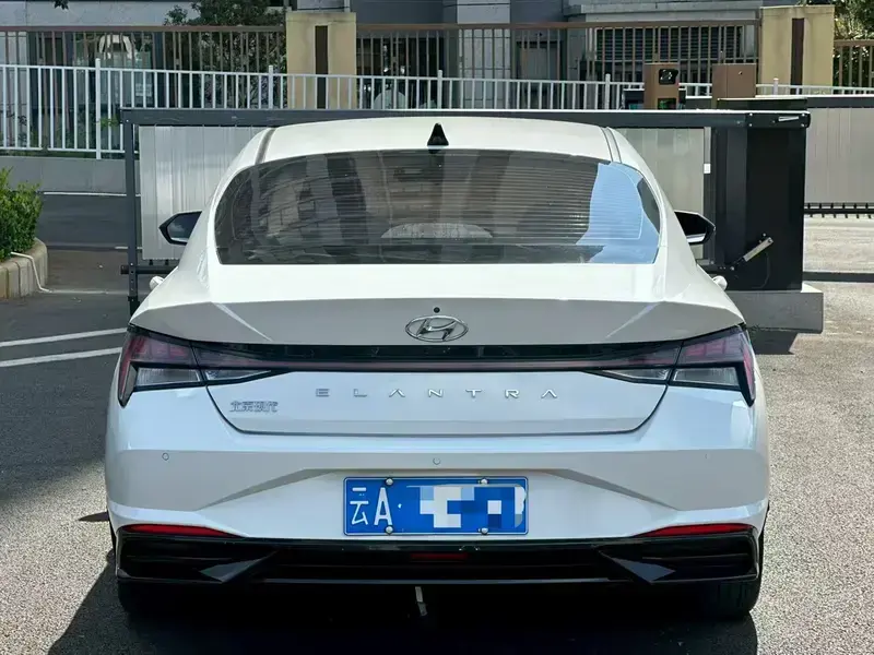 2023 Hyundai Elantra Plug-in Hybrid с пробегом 60 000 км