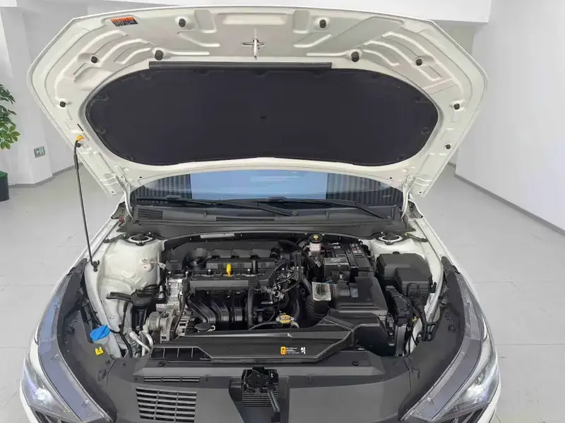 2022 Hyundai Elantra Plug-in Hybrid с пробегом 27 000 км