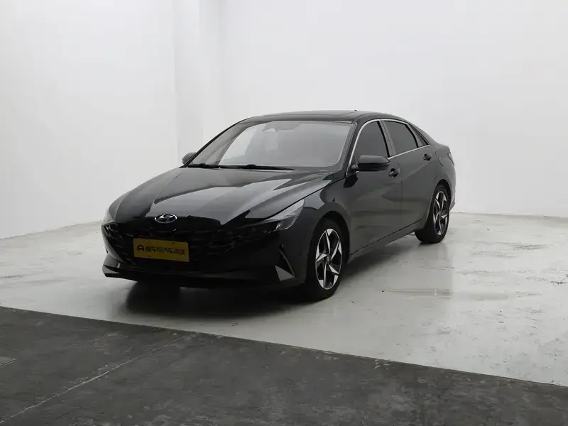 2021 Hyundai Elantra Plug-in Hybrid с пробегом 45 500 км