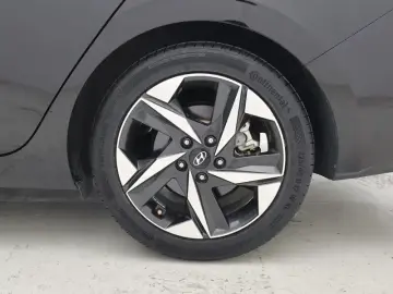 2021 Hyundai Elantra Plug-in Hybrid с пробегом 45 500 км