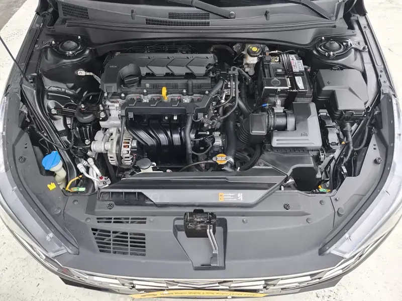 2021 Hyundai Elantra Plug-in Hybrid с пробегом 45 500 км