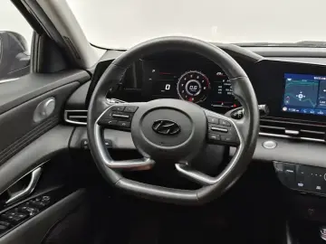 2021 Hyundai Elantra Plug-in Hybrid с пробегом 45 500 км