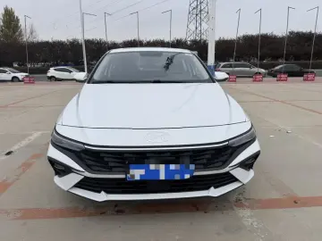 2023 Hyundai Elantra Plug-in Hybrid с пробегом 27 600 км