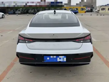 2023 Hyundai Elantra Plug-in Hybrid с пробегом 27 600 км