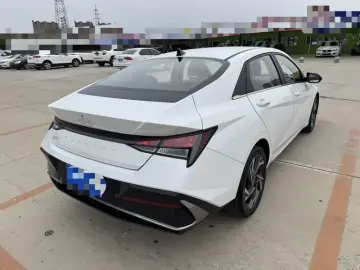 2023 Hyundai Elantra Plug-in Hybrid с пробегом 27 600 км