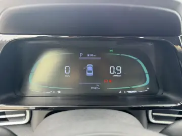 2023 Hyundai Elantra Plug-in Hybrid с пробегом 27 600 км