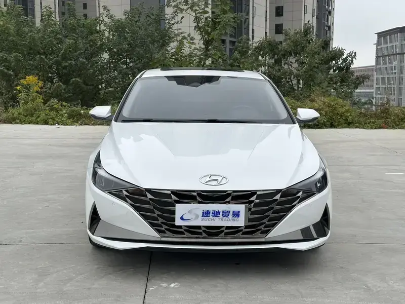 2022 Hyundai Elantra Plug-in Hybrid с пробегом 19 000 км