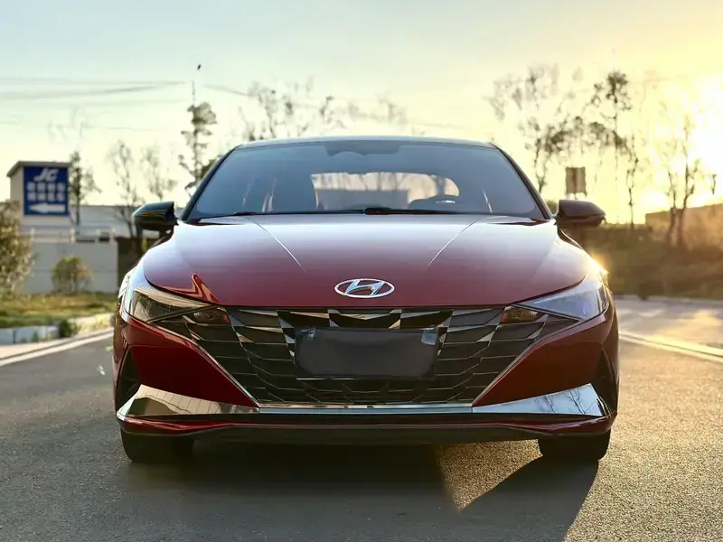2021 Hyundai Elantra Plug-in Hybrid с пробегом 39 000 км
