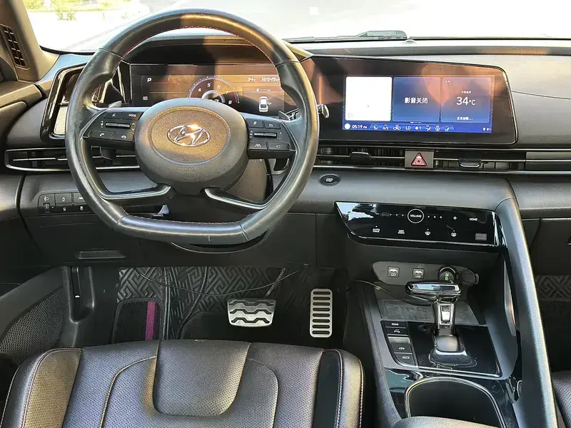 2021 Hyundai Elantra Plug-in Hybrid с пробегом 39 000 км