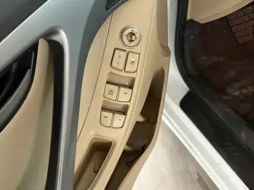 2012 Hyundai Langdong с пробегом 98 000 км