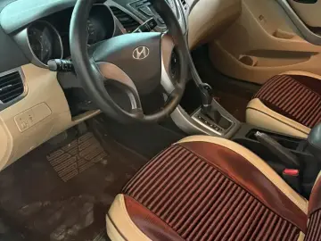 2012 Hyundai Langdong с пробегом 98 000 км