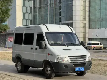 2013 Iveco Bodhi с пробегом 132 000 км