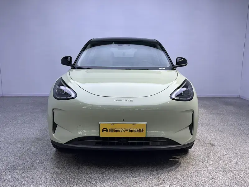 2025 Geely Starry Wish с пробегом 35 200 км