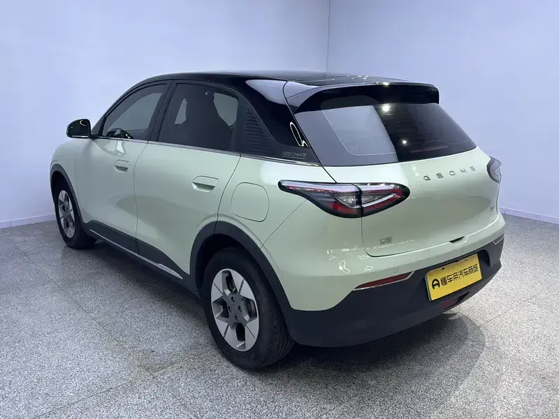 2025 Geely Starry Wish с пробегом 35 200 км
