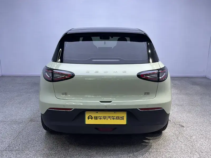 2025 Geely Starry Wish с пробегом 35 200 км