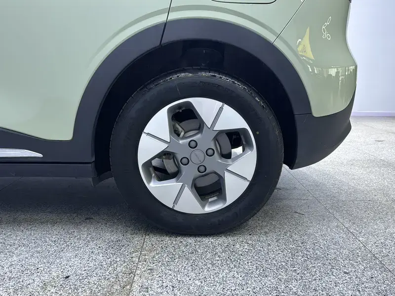 2025 Geely Starry Wish с пробегом 35 200 км