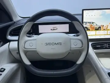 2025 Geely Starry Wish с пробегом 35 200 км