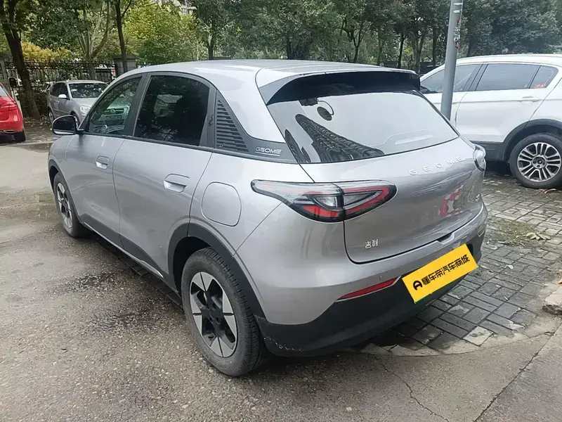 2025 Geely Starry Wish с пробегом 38 200 км