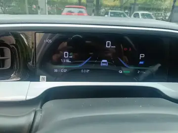 2025 Geely Starry Wish с пробегом 38 200 км