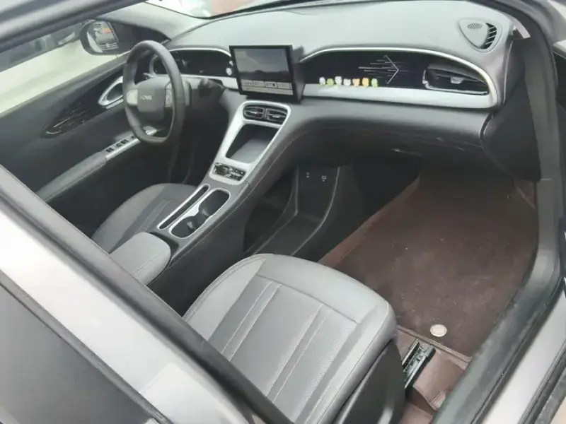 2026 Geely Starry Wish с пробегом 11 000 км
