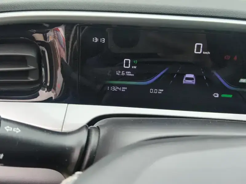 2026 Geely Starry Wish с пробегом 11 000 км