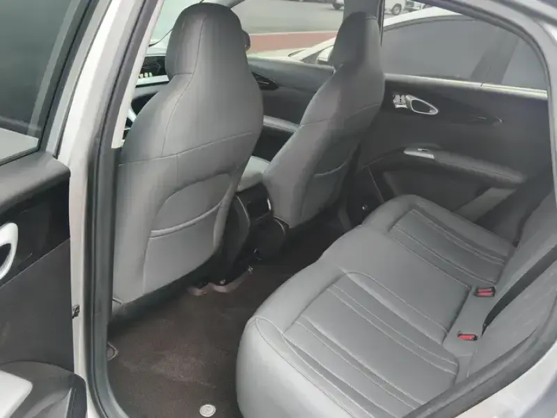 2026 Geely Starry Wish с пробегом 11 000 км