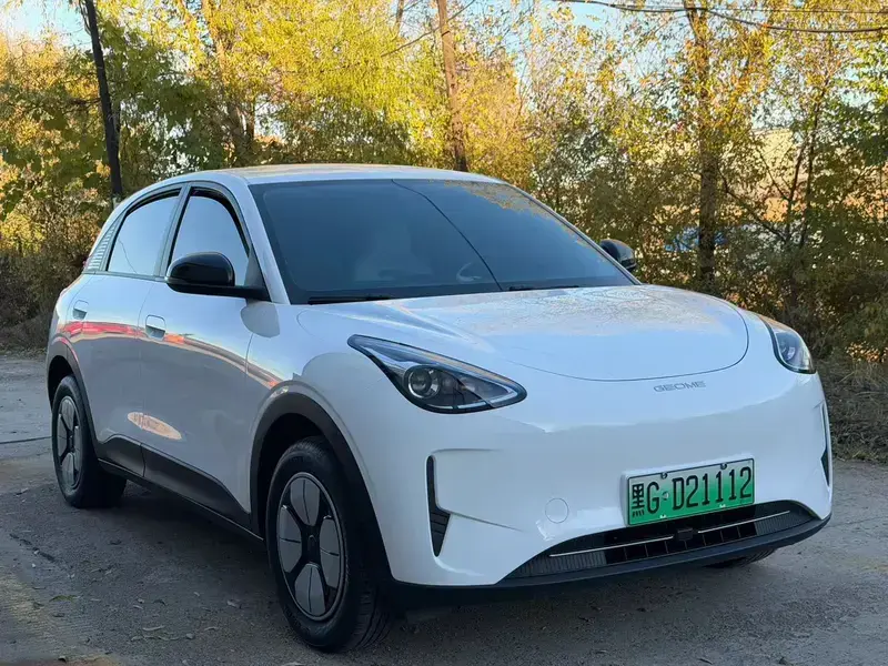 2025 Geely Starry Wish с пробегом 26 000 км
