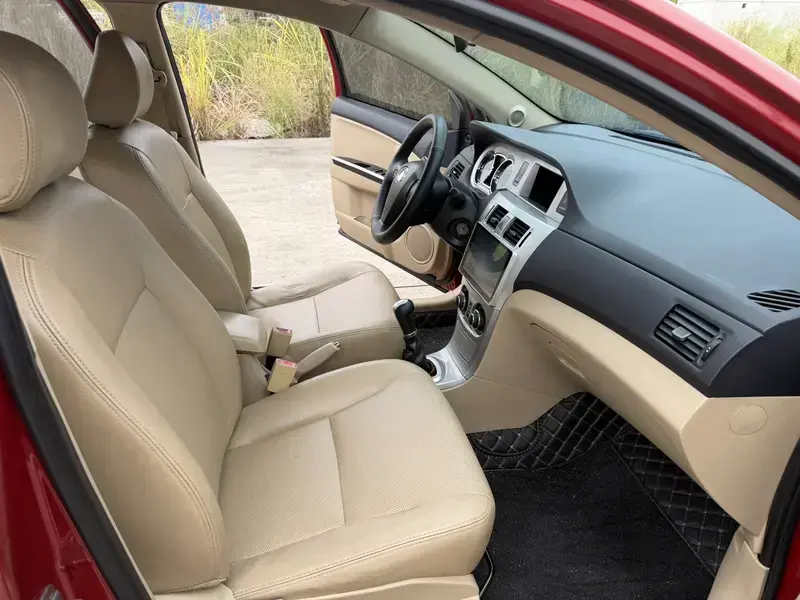 2012 Great Wall C30 New Energy с пробегом 130 000 км