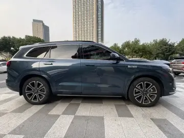 2024 Aito AITO M7 с пробегом 44 000 км