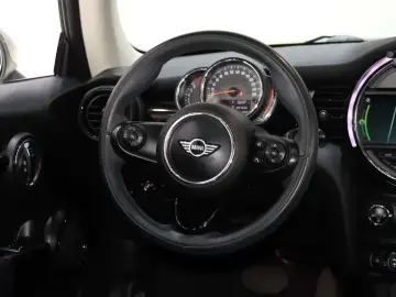 2018 Mini Electric MINI COOPER с пробегом 37 000 км