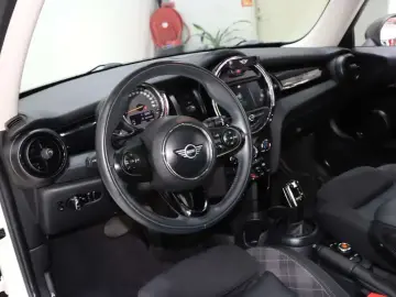 2018 Mini Electric MINI COOPER с пробегом 37 000 км