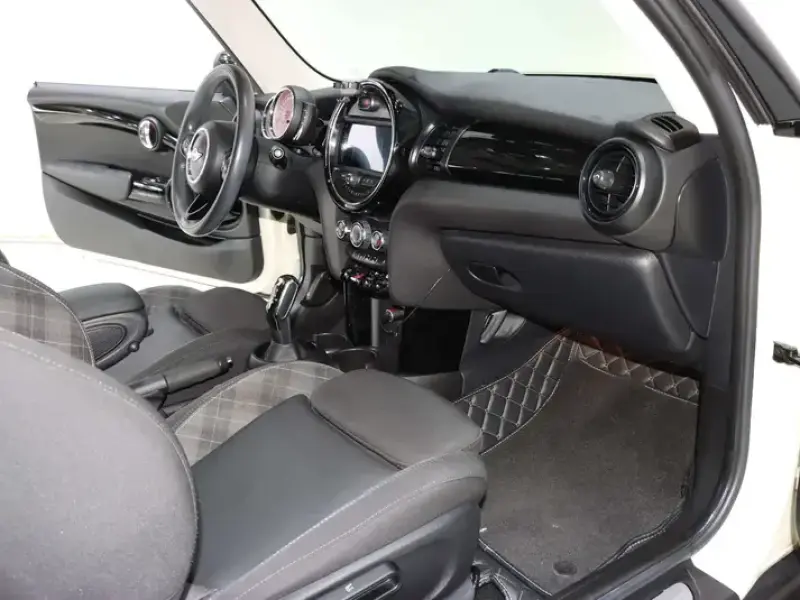 2018 Mini Electric MINI COOPER с пробегом 37 000 км