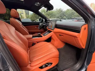 2024 Aito AITO M7 с пробегом 44 000 км