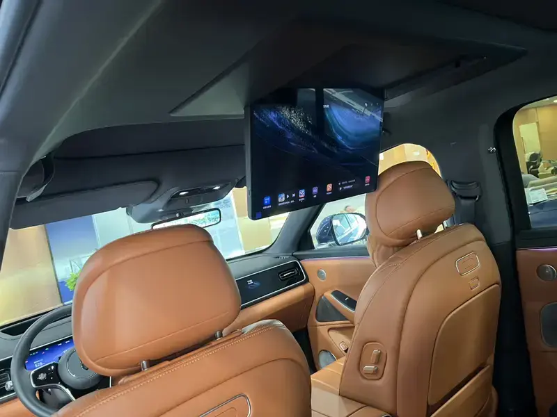 2026 Aito AITO M7 с пробегом 8 400 км