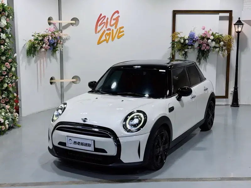 2023 Mini Electric MINI COOPER с пробегом 30 200 км