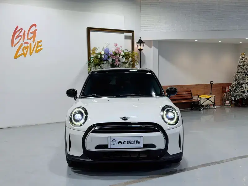 2023 Mini Electric MINI COOPER с пробегом 30 200 км