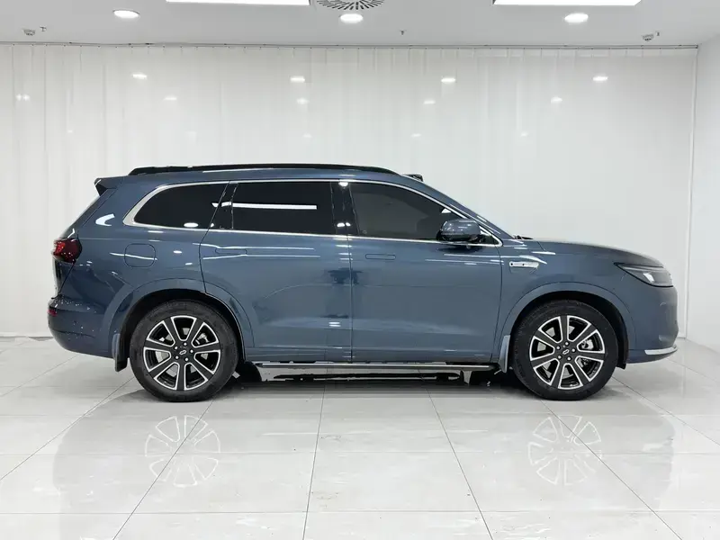 2024 Aito AITO M7 с пробегом 40 200 км