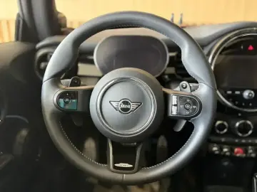 2023 Mini Electric MINI COOPER с пробегом 19 000 км