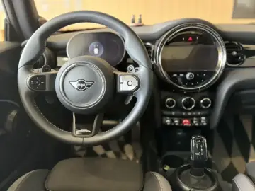 2023 Mini Electric MINI COOPER с пробегом 19 000 км