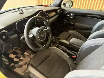 2023 Mini Electric MINI COOPER с пробегом 19 000 км