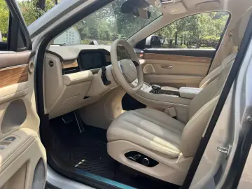 2024 Aito AITO M7 с пробегом 54 000 км