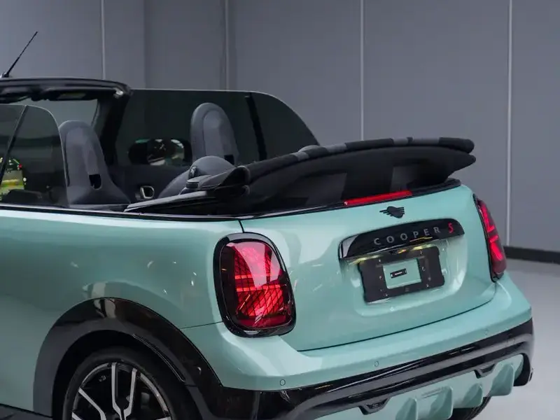 2025 Mini Electric MINI COOPER с пробегом 100 км