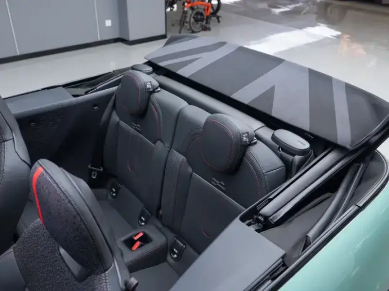 2025 Mini Electric MINI COOPER с пробегом 100 км