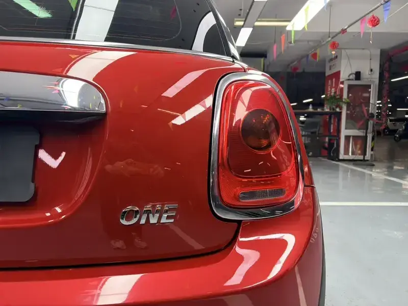 2016 Mini Electric MINI COOPER с пробегом 47 000 км