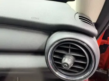2016 Mini Electric MINI COOPER с пробегом 47 000 км