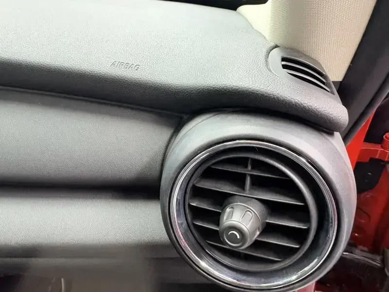 2016 Mini Electric MINI COOPER с пробегом 47 000 км