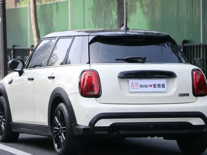 2022 Mini Electric MINI COOPER с пробегом 24 000 км