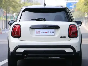 2022 Mini Electric MINI COOPER с пробегом 24 000 км