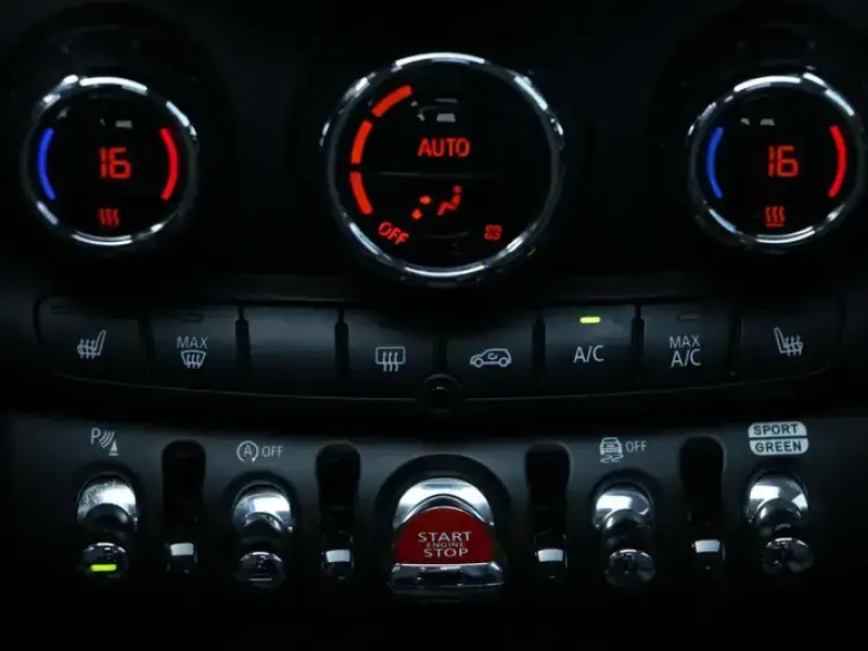 2022 Mini Electric MINI COOPER с пробегом 24 000 км
