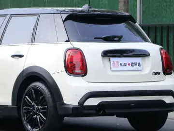 2022 Mini Electric MINI COOPER с пробегом 24 000 км